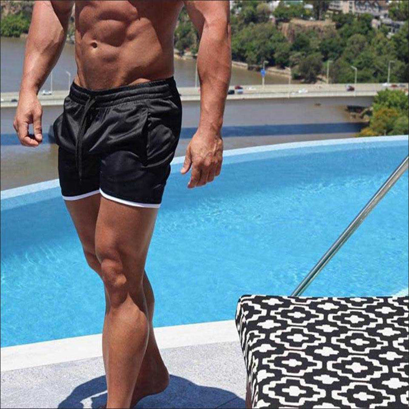 Beach three-point quick-drying shorts